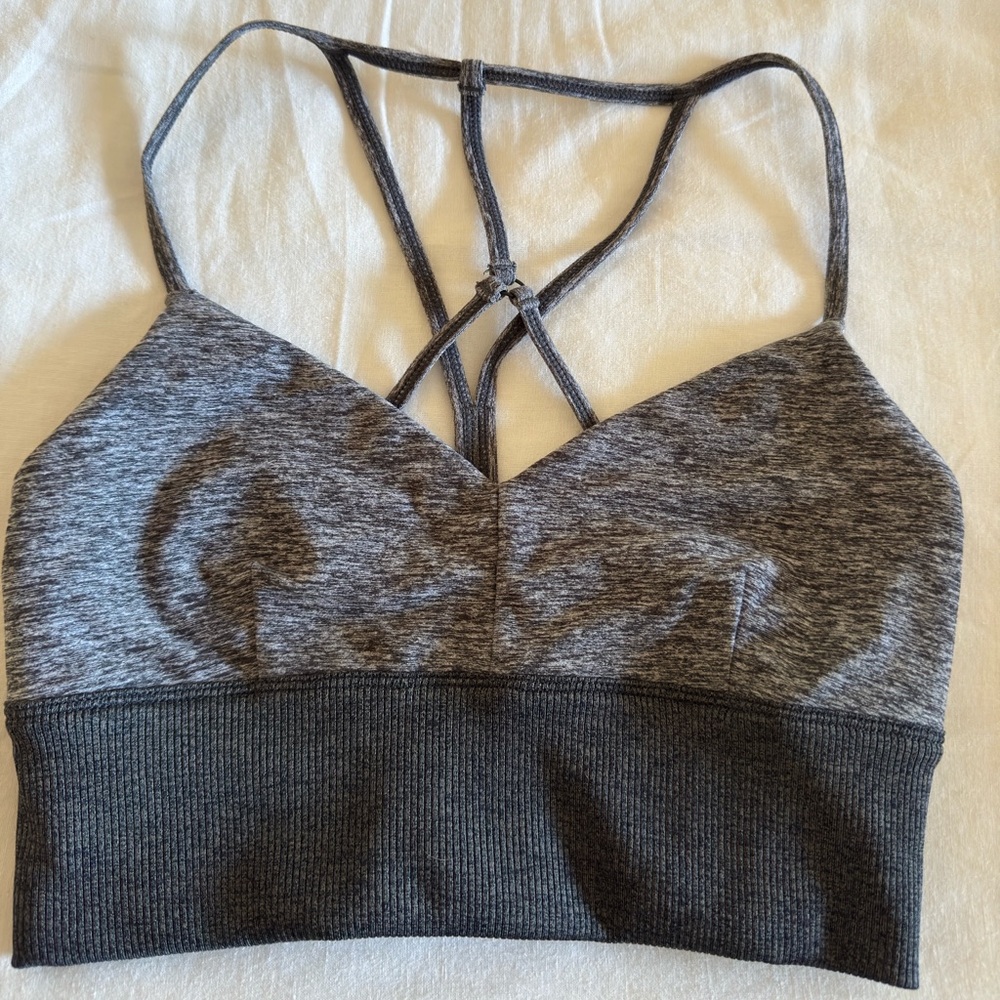 Alo strappy sports bra